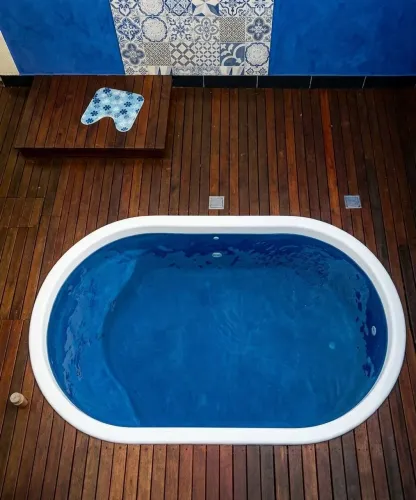 CASA COM PISCINA PRONTA PARA MORAR - CONFORTO E TECNOLOGIA