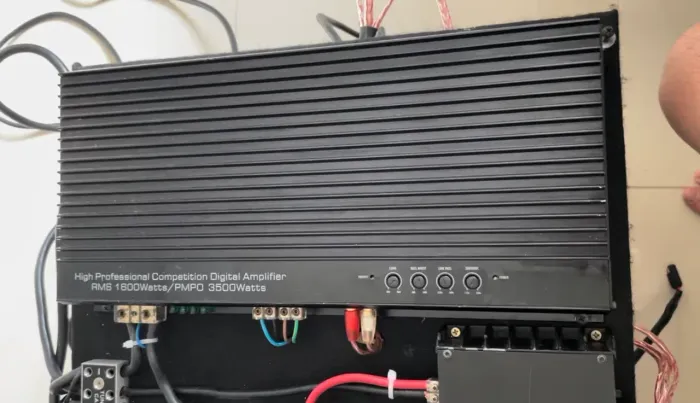 Vendo módulo roadstar 1600 