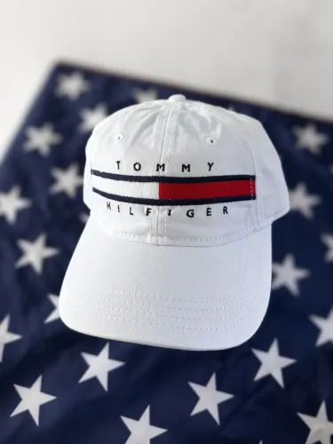 Boné Tommy Hilfiger logotipo branco