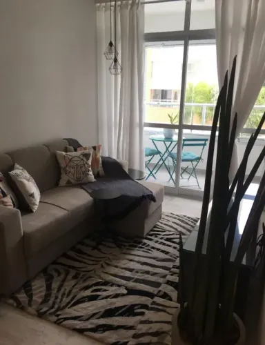 Lindo imóvel todo decorado para locação l tem 78 metros quadrados com 2 quartos