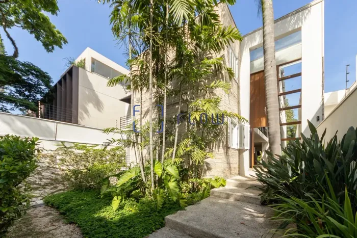 Casa Para Venda Vila Nova Conceição, 4 Quartos, 4 Suítes, 8 Vagas, 819m²