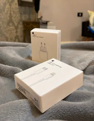 Carregador iPhone Apple novo !!
