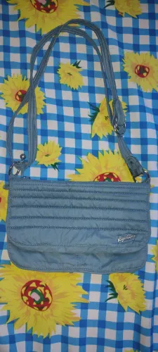 Bolsa Kipling impecável zerada somente venda