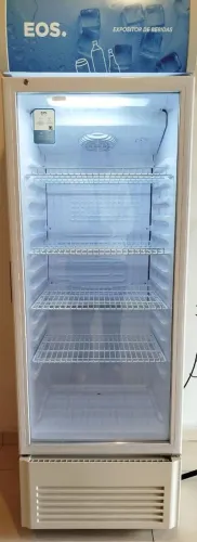 Refrigerador Expositor EOS 268L - 1 ano de uso (NOVO)