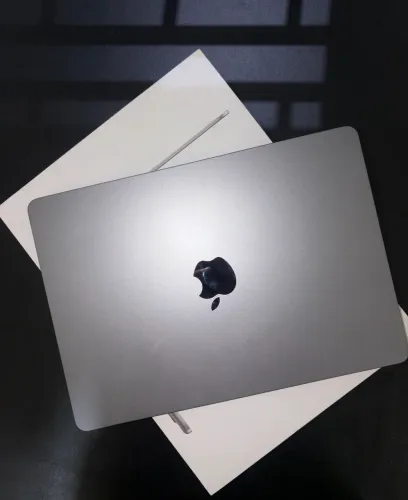 MacBook Air M2 2022 | 100% Bateria | Caixa e Acessórios Originais