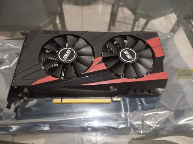 Placa de vídeo GTX 1050ti 4GB