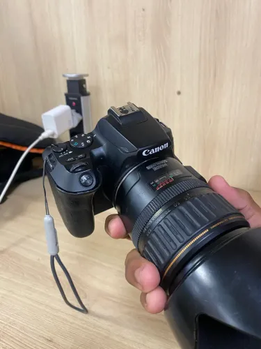 Canon sl3 + lente canon 28-135 ultrasonic + lente youngnuo 50mm