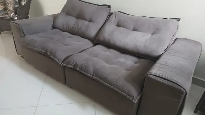 Sofá Retrátil 4 pessoas