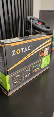 Placa de Vídeo Zotac NVIDIA GeForce GT 730 4GB DDR3