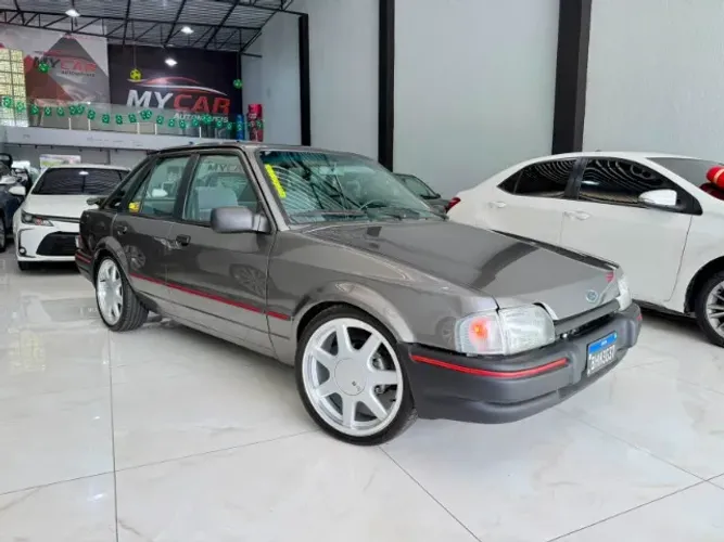 Ford Escort Guarujá 1.8 4P 1992