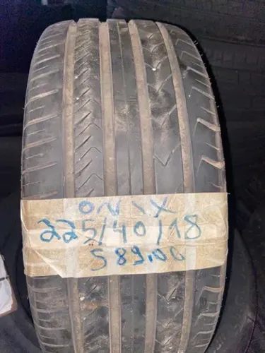 Pneu 225/40R18 Ônix.