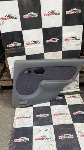 Forro de Porta Traseira Direita Fiat Palio
