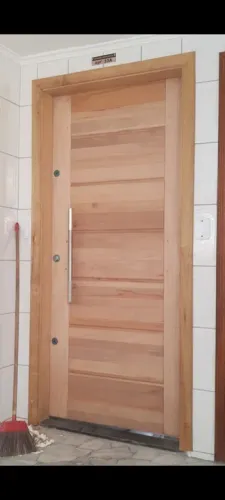 Instalador e montador profissional de portas e janelas