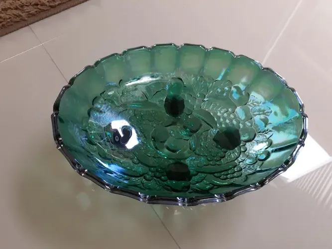 Linda fruteira verde