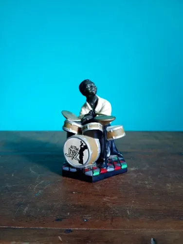 Baterista em resina ALL that Jazz <br><br>Parastone 94 <br><br><br><br>11 cm 