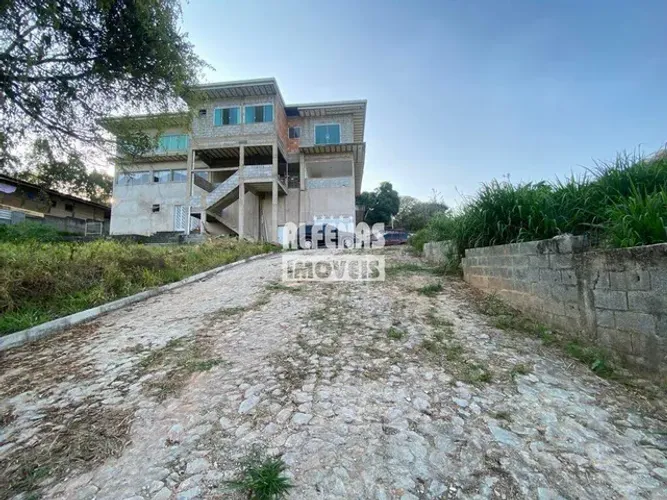 Terreno à venda no Bairro Condomínio Estância San Remo