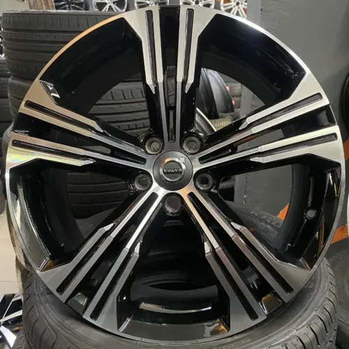 Jogo de rodas originais aro 19 5x108 Volvo XC40
