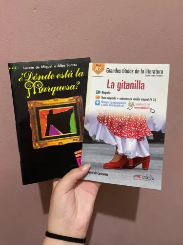 Livros de Espanhol | ¿Donde está lá Marquesa? e La gitanilla - NOVOS