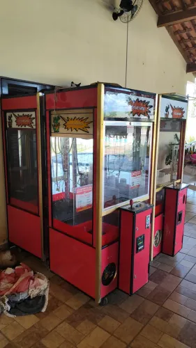 Máquina de ursinho de pelúcia