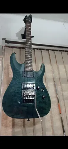 Linda guitarra LTD Mh100