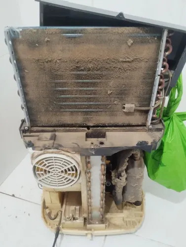 Manutenção de ar condicionado portátil ?