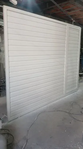 Portão galvanizado pintura simples Branco