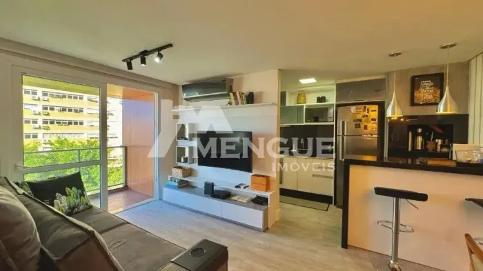 Apartamento residencial com 2 dormitório e 2 vagas em condomínio à venda no bairro Petrópo