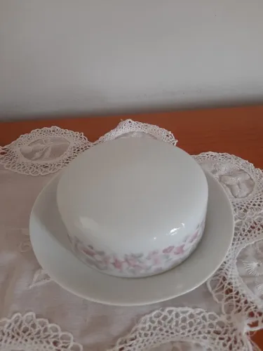 Manteigueira Porcelana Renner Médaillon