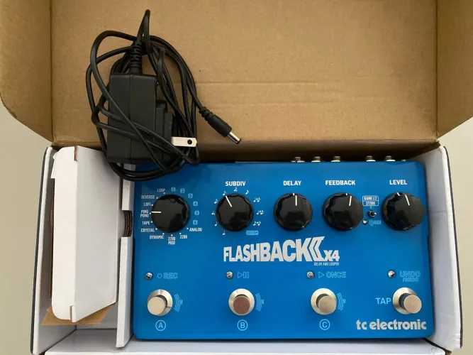 Pedal Delay TC Electronic Flashback 2 X4