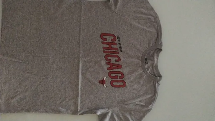 Camiseta Chicago Bulls - Grow With Us - Tamanho M