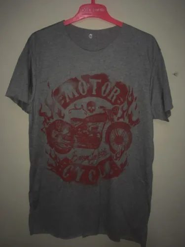 Camiseta Moto Vintage.- Nova