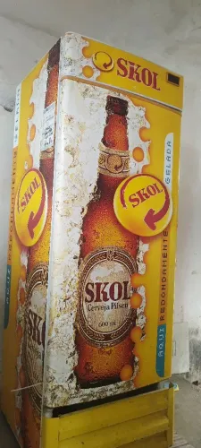 Vendo Cervejeira Skol, original e devassa para Cerveja 600 ml