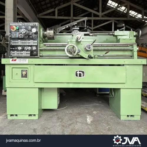 TORNO MECÂNICO NARDINI TT-150AE X 750 MM