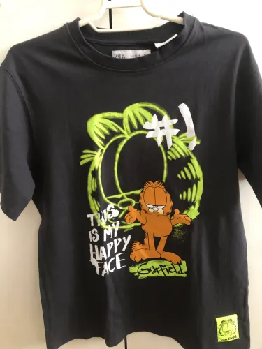 Camiseta zara Garfield