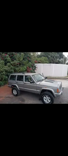 Jeep Cherokee Sport 2.5 4X4 Diesel 2000