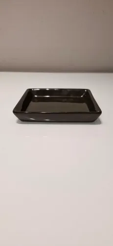 Bandeja para servir em cerâmica preta