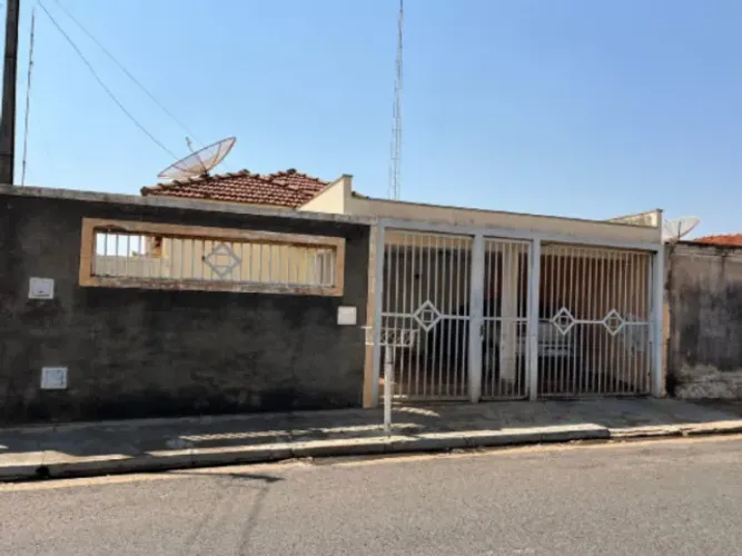 Casa, Residencial, Centro, 2 vaga(s) de garagem