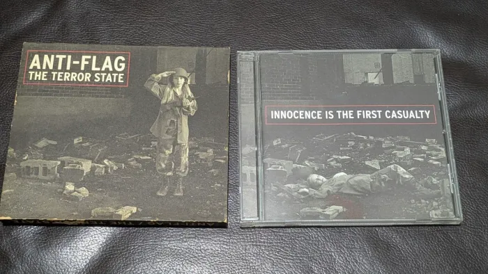 CD Anti-Flag - The Terror State (Importado c/ Luva) - Impecável