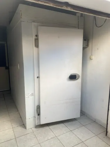 Vendo câmara fria ,