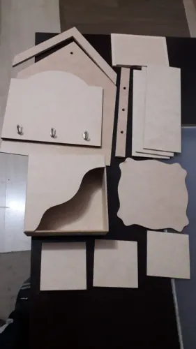Kit de diversas peças em MDF novas 
