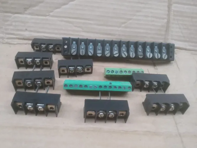 Barra de conectores para terminais