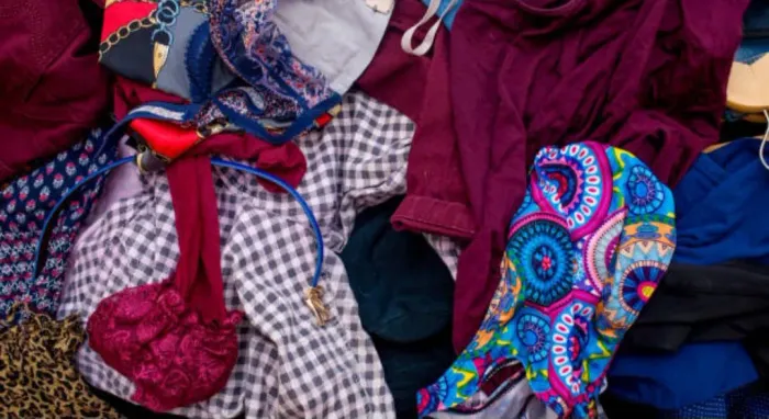 Vendo roupas de loja para sacoleira