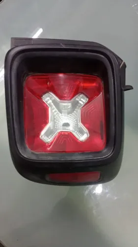 LANTERNA TRASEIRA DIREITA JEEP RENEGADE 2015/19 BICOLOR SEM LED ORIGINAL