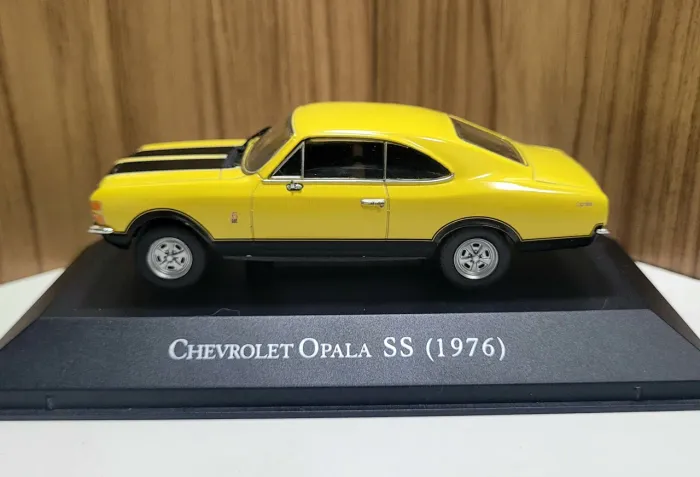 Miniatura| Coleção Carros Inesquecíveis do Brasil | Chevrolet Opala SS (1976)