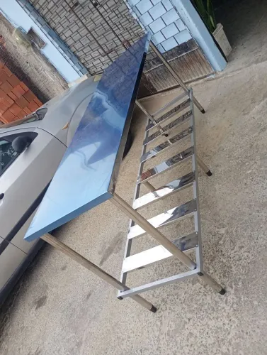Mesa inox paneleiro vazado 