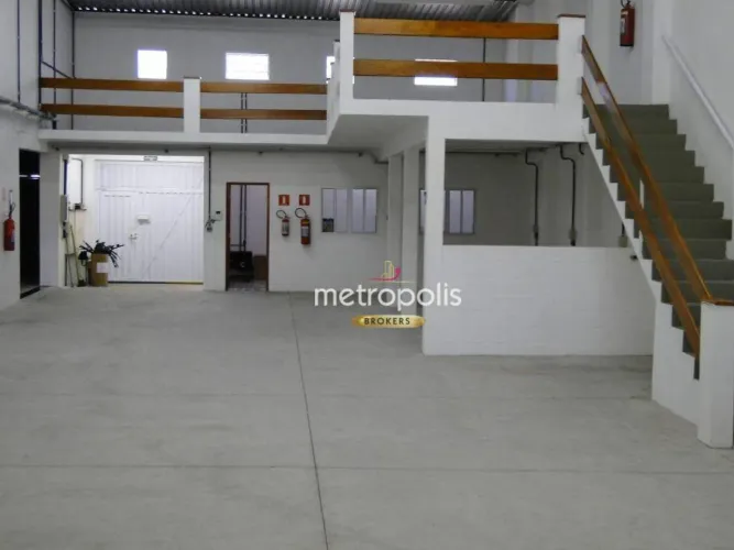 Galpão à venda, 588 m² por R$ 1.800.000,00 - Dos Casa - São Bernardo do Campo/SP