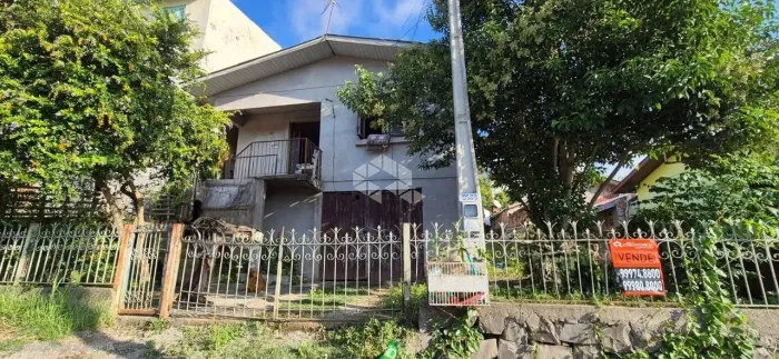 Casa com 137,50m2 no Bairro Primeiro de Maio