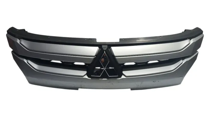 Grade Mitsubishi L200 Triton 2021 A 2022 Cinza