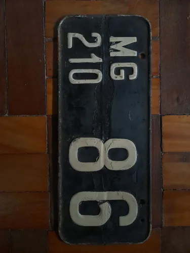 Placa Original Antiga e Rara de Carro da Década de 1920
