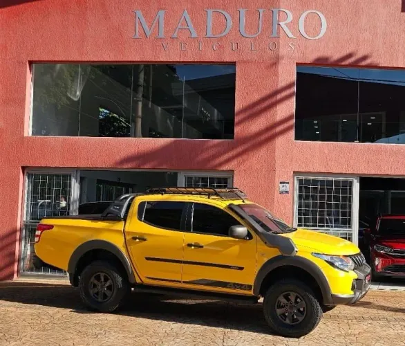 MITSUBISHI L200 TRITON 2.4 16V TURBO SAVANA GLS CD 4X4